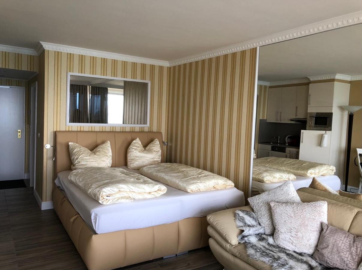 Tiffanys Ferienapartments In Der Privatresidenz Des Plaza Premium Hotel Timmendorfer Strand Eksteriør bilde