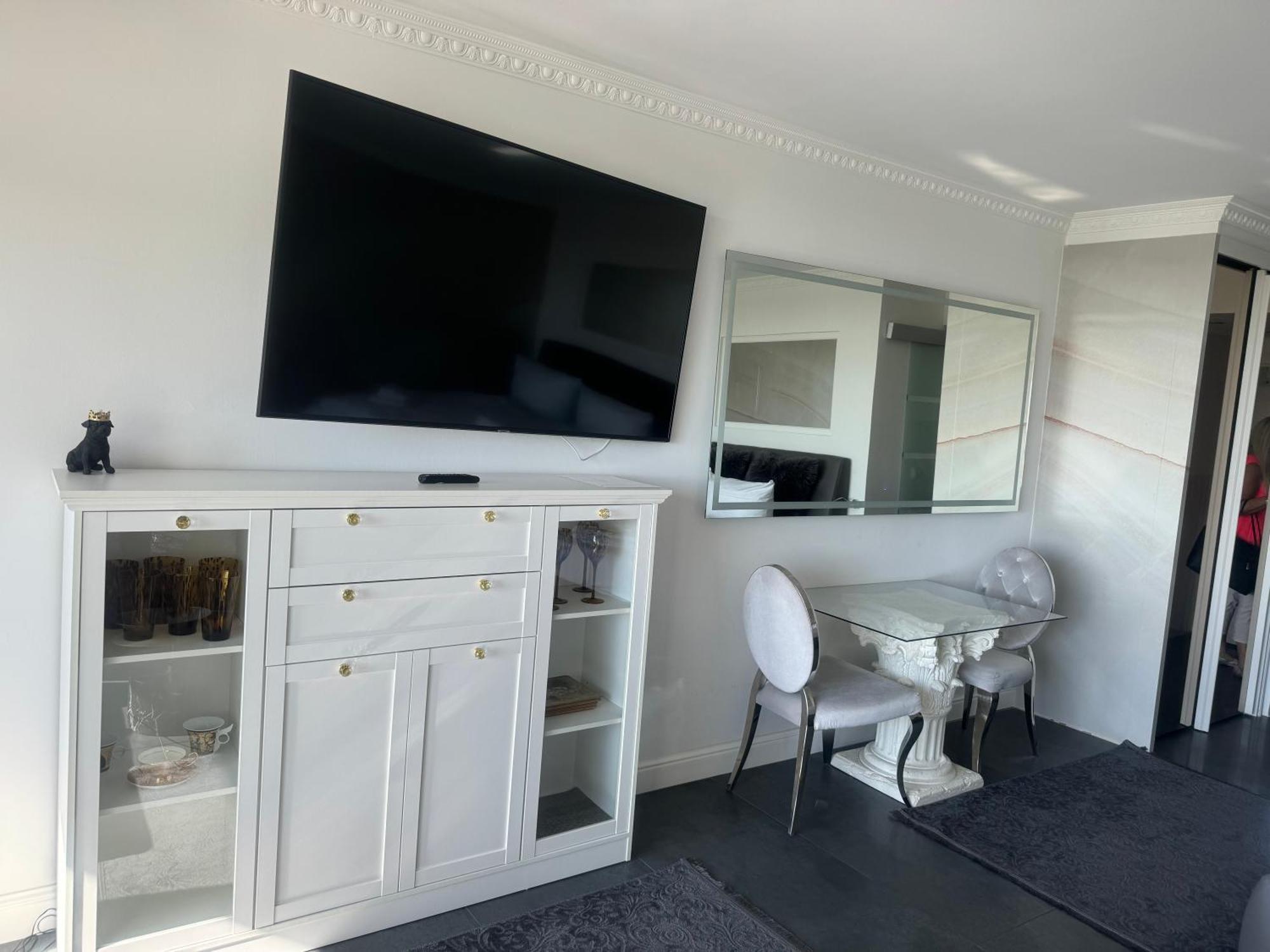 Tiffanys Ferienapartments In Der Privatresidenz Des Plaza Premium Hotel Timmendorfer Strand Eksteriør bilde