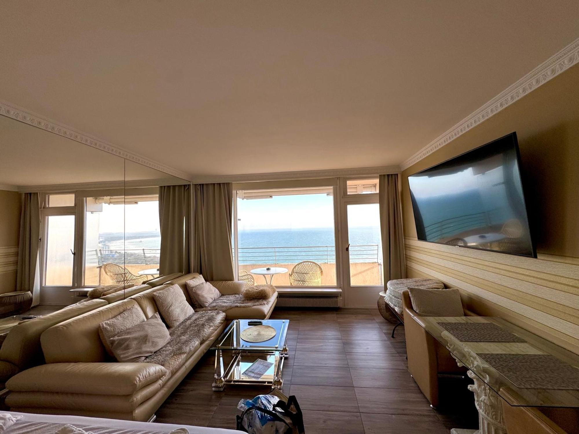 Tiffanys Ferienapartments In Der Privatresidenz Des Plaza Premium Hotel Timmendorfer Strand Eksteriør bilde